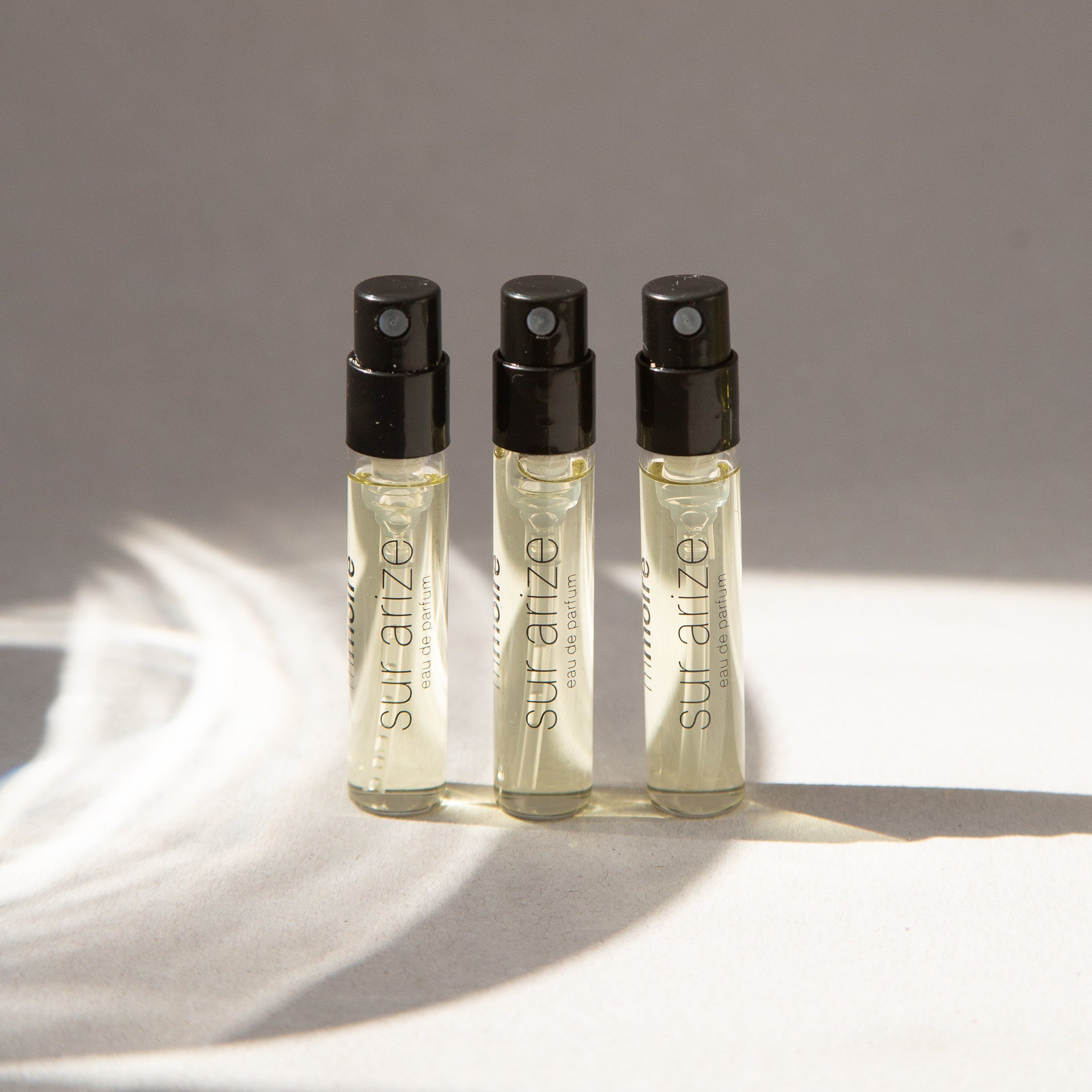 Sur Arize Samples - mmoire - Discovery set to test and experience the newest niche and unisex fragrance.
